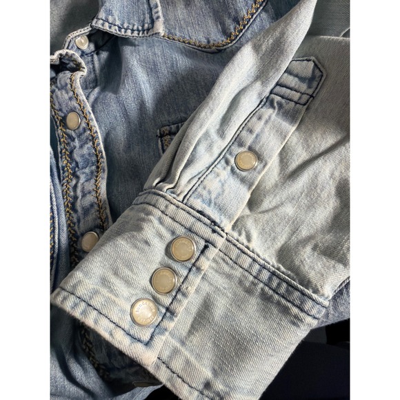 Sundance Vintage Denim Western Pearl Snap Button Shirt Size 14 Light Wash - Picture 11 of 11